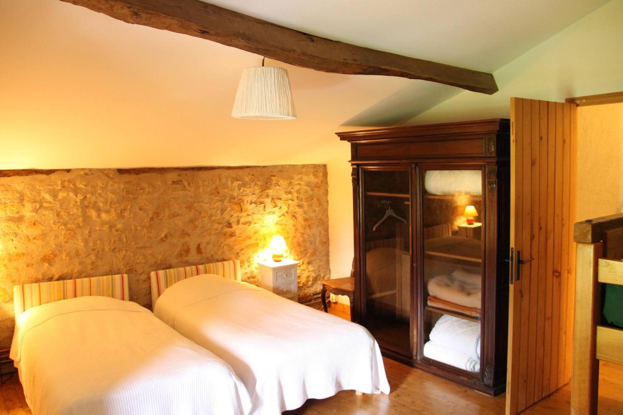 Вилла Domaine Des Roches Blanches Le Pin  Экстерьер фото